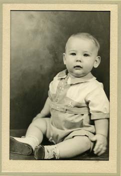 1947_12_00_Fred King About 6 Mos0001